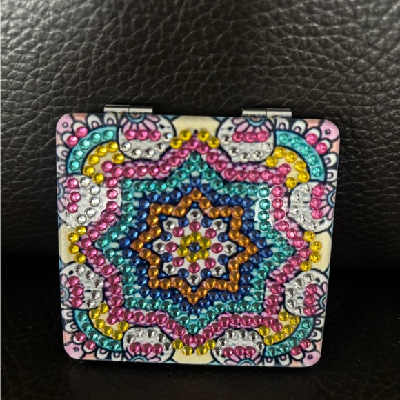 Handcrafted Rhinestone Multicolor Mandala Design Compact Mirror - Picture 3 of 6